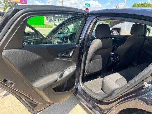 Used 2023 Chevrolet Malibu LT image 13