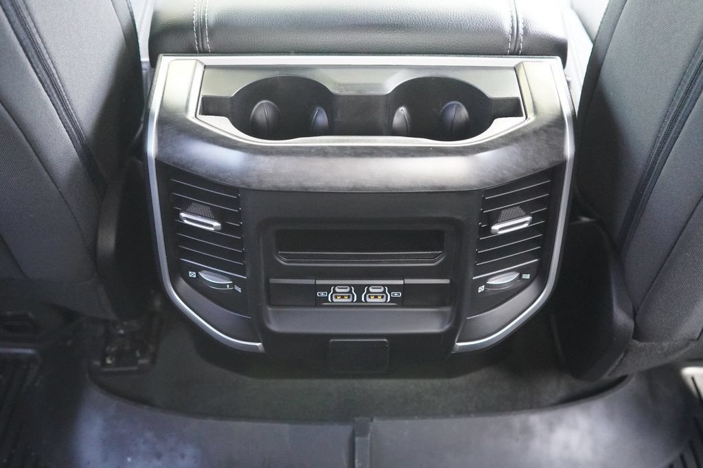 Used 2023 RAM 1500 Big Horn AWD/4WD image 32