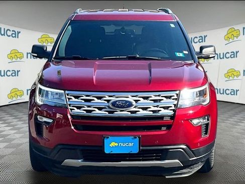 Used 2019 Ford Explorer XLT w/ Equipment Group 202A AWD/4WD image 3