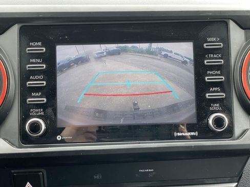 Used 2022 Toyota Tacoma SR w/ SR Convenience Package RWD image 20