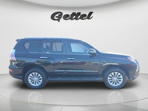 Used 2016 Lexus GX 460 w/ Premium Package AWD/4WD image 3