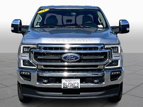 Used 2021 Ford F250 Lariat w/ Lariat Ultimate Package image 3