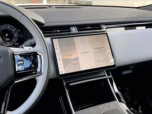 New 2026 Land Rover Range Rover Velar Dynamic SE image 7