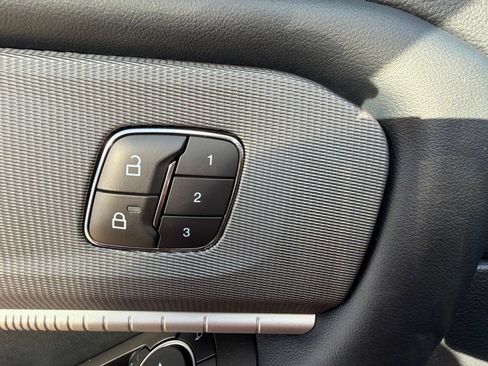 Used 2025 Ford Explorer ST-Line w/ Premium Package RWD image 25