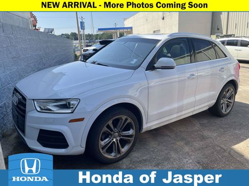 Used 2016 Audi Q3 2.0T Premium Plus w/ Technology Package AWD/4WD image 1