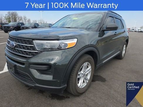 Used 2023 Ford Explorer XLT RWD image 2