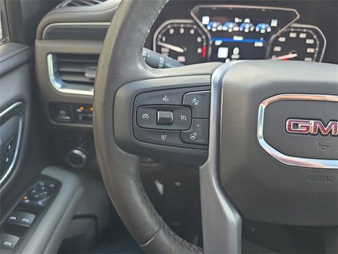 Used 2021 GMC Yukon SLT w/ SLT Luxury Plus Package image 21