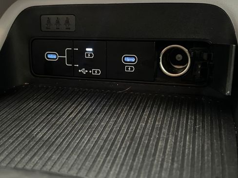 Used 2024 Hyundai Kona SEL image 47