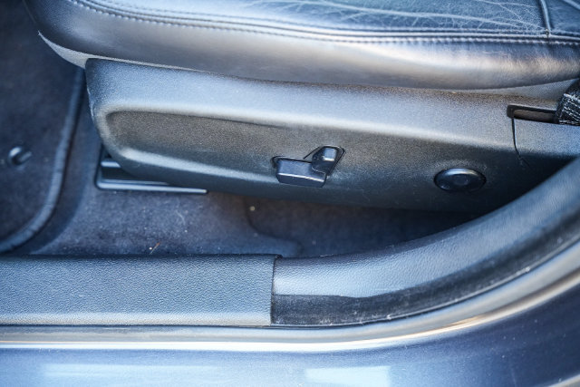 Used 2014 Chrysler 300 RWD image 24
