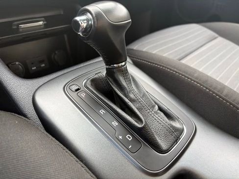 Used 2015 Kia Forte EX image 28