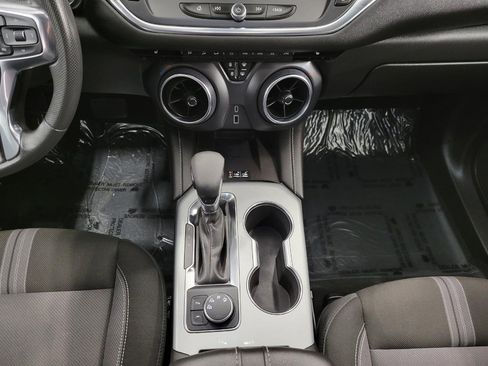 Certified 2024 Chevrolet Blazer LT w/ Convenience Package image 16