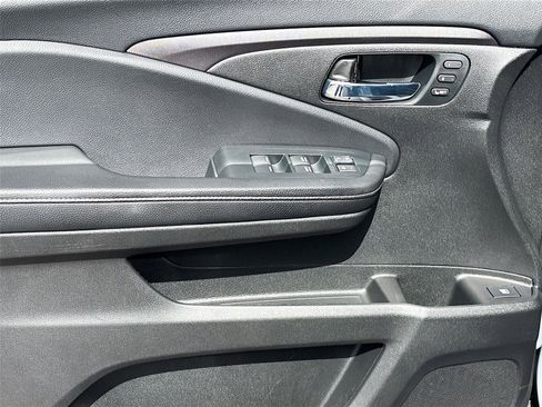 Certified 2022 Honda Ridgeline RTL image 20