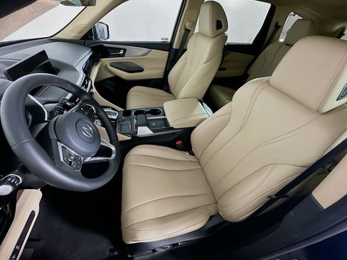 Used 2023 Acura MDX SH-AWD image 13