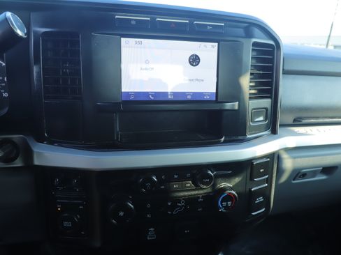 Used 2024 Ford F250 XLT image 9