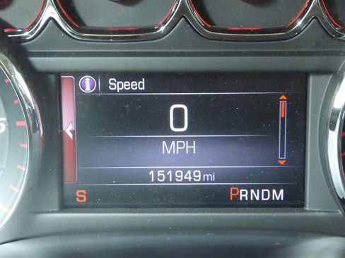 Used 2015 GMC Sierra 1500 SLE image 11