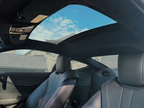 Used 2018 Lexus LC 500 Coupe w/ Touring Package image 9