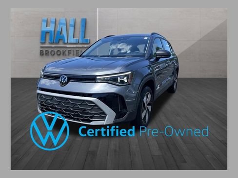 Certified 2025 Volkswagen Taos S AWD/4WD image 1