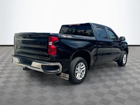 Used 2022 Chevrolet Silverado 1500 LT AWD/4WD image 6