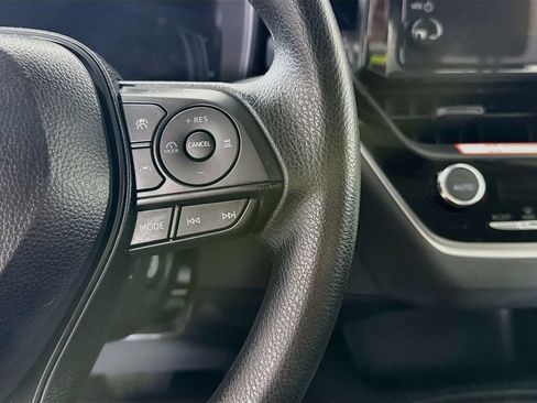 Certified 2026 Toyota Corolla LE FWD image 21