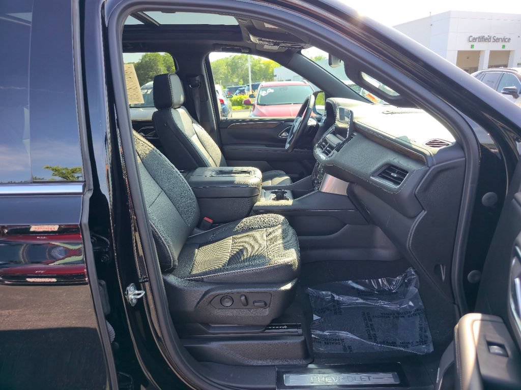 Certified 2023 Chevrolet Suburban Premier w/ Max Trailering Package AWD/4WD image 30