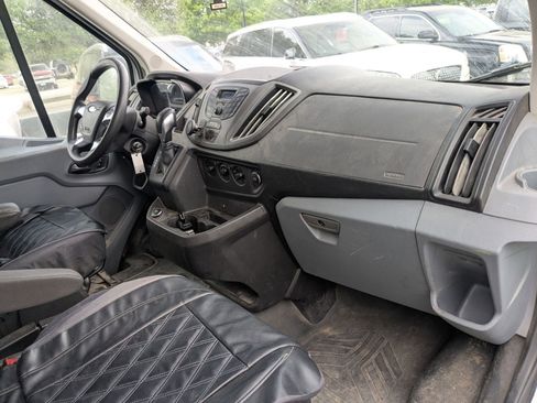 Used 2019 Ford Transit 250 148 Medium Roof image 23
