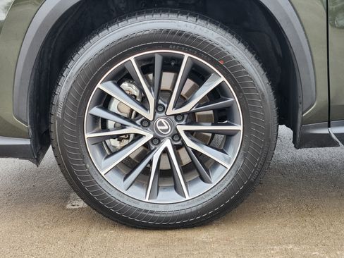 Certified 2025 Lexus NX 250 FWD w/ Premium Package image 15