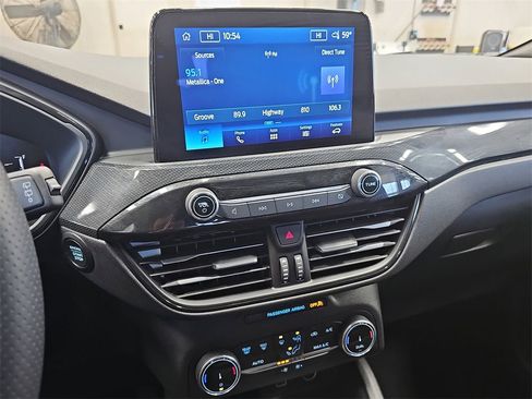 Used 2025 Ford Escape ST-Line image 19