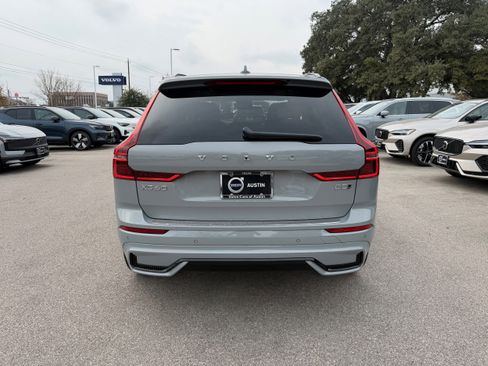 New 2026 Volvo XC60 B5 Ultra w/ Protection Package Premier image 5