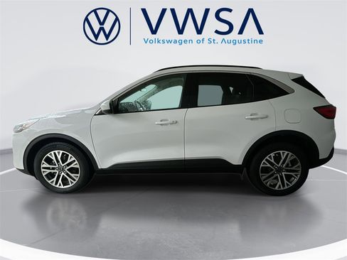 Used 2021 Ford Escape SEL image 4