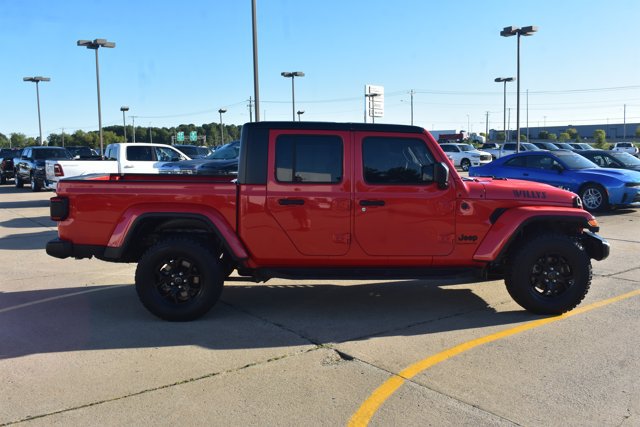 Used 2024 Jeep Gladiator Sport AWD/4WD image 4