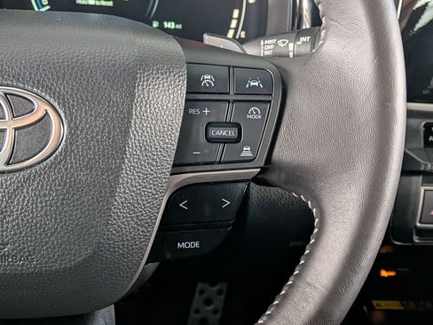 Certified 2025 Toyota Camry SE FWD image 16