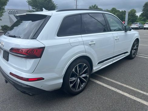 Used 2023 Audi SQ7 Prestige w/ Prestige Package AWD/4WD image 4