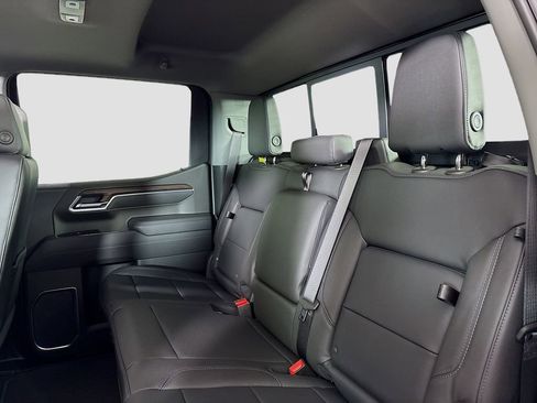 New 2026 GMC Sierra 1500 SLT w/ SLT Premium Plus Package image 25