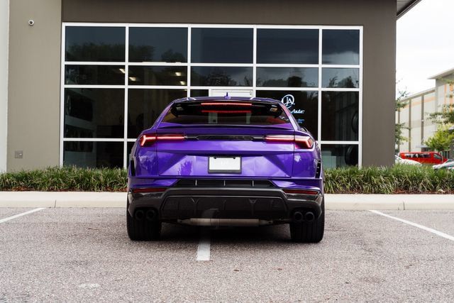 Used 2024 Lamborghini Urus Performante AWD/4WD image 4