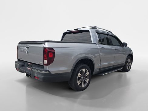 Used 2017 Honda Ridgeline RTL image 4