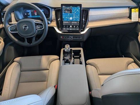 New 2026 Volvo XC90 T8 Ultra w/ Protection Package AWD/4WD image 16