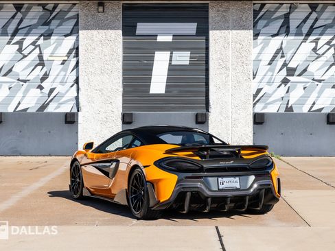 Used 2019 McLaren 600LT image 11