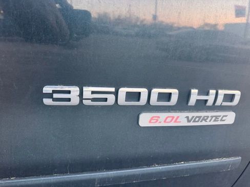 Used 2017 Chevrolet Silverado 3500 LT image 5