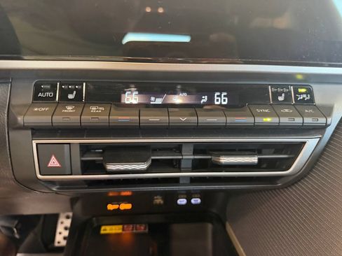 Used 2025 Toyota Camry SE w/ Multimedia Upgrade Package FWD image 14