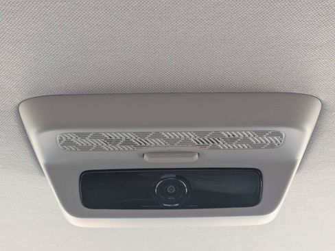 Certified 2026 Kia Carnival EX FWD image 22
