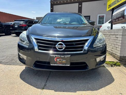 Used 2015 Nissan Altima 2.5 SV w/ Convenience Package FWD image 8