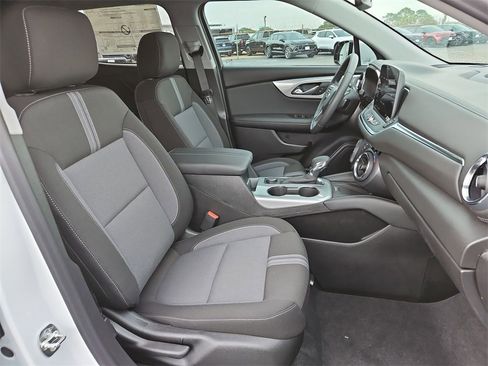 New 2026 Chevrolet Blazer LT w/ Convenience Package image 27
