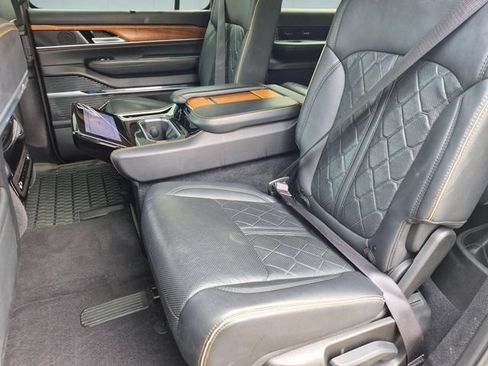 Certified 2024 Jeep Grand Wagoneer L Series III AWD/4WD image 26