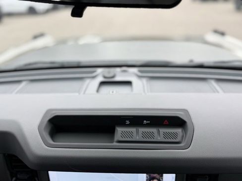 New 2025 Ford Bronco Big Bend image 20