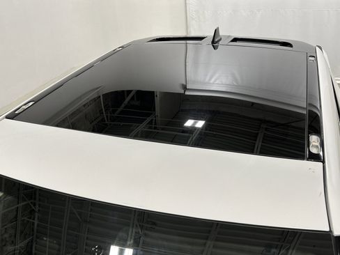 Used 2025 Rivian R1T Adventure image 13