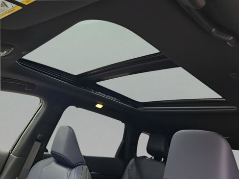 New 2026 INFINITI QX60 Sport w/ Dark Cargo Package image 18