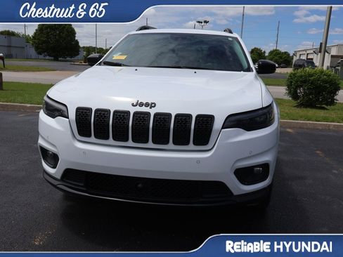 Used 2023 Jeep Cherokee Altitude Lux w/ Lux Elite Package AWD/4WD image 10