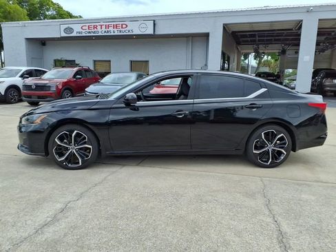 Certified 2025 Nissan Altima 2.5 SR w/ SR Premium Package image 22