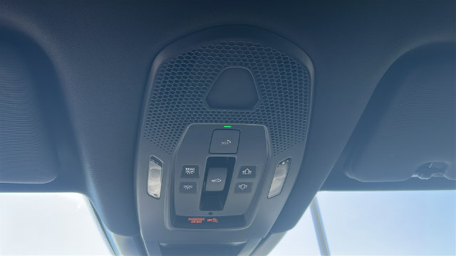 Used 2024 Porsche Cayenne AWD/4WD image 23