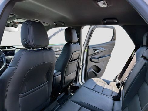 Used 2023 Chevrolet TrailBlazer ACTIV FWD image 6